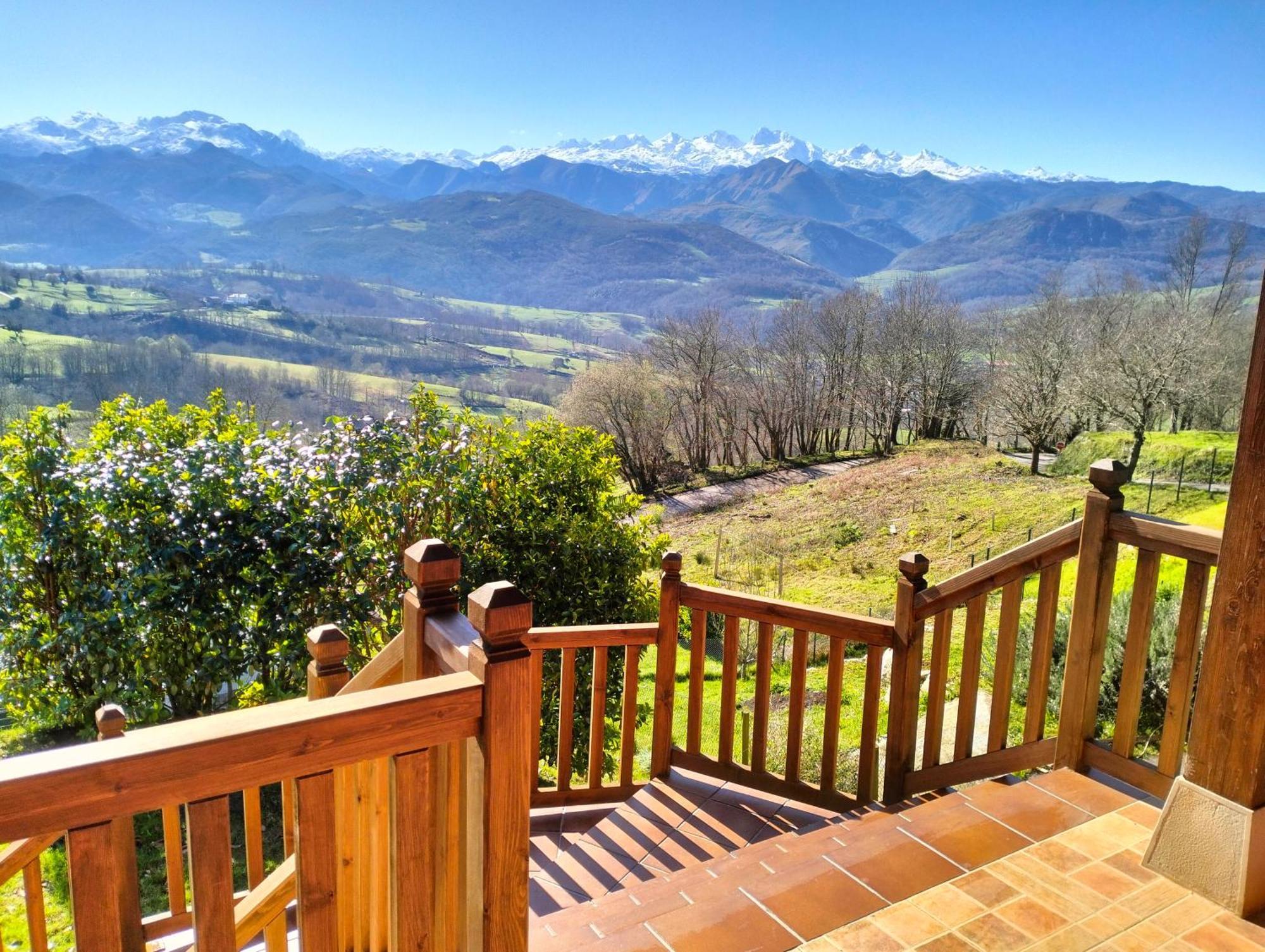 La Casa De Nuria Guest House Cangas de Onis Ngoại thất bức ảnh